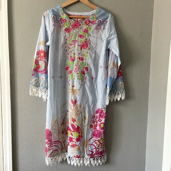 New Pareesa Embroidered Tunic - Picture 2 of 6